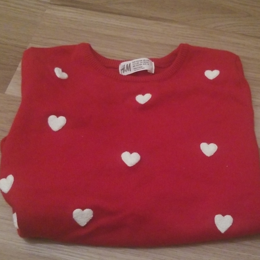 H&M red heart sweater